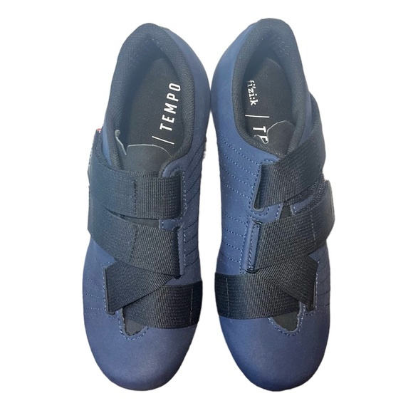 Fizik Tempo R5 Powerstrap Cycling Shoe Navy/ Black with attached cleats - Picture 2 of 10